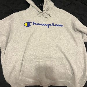 CHAMPION HOODIE